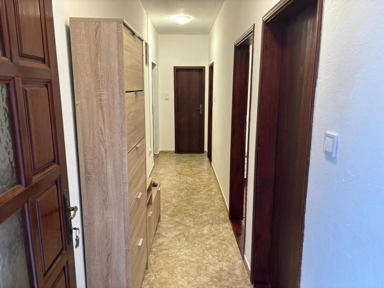 Hillside Vista Apartments Tivat Kültér fotó
